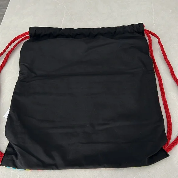 New Marvel drawstring backpack - Picture 4 of 5